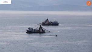 التحالف العربي يحذر الصيادين في عدن من الاقتراب من سفنه الحربية