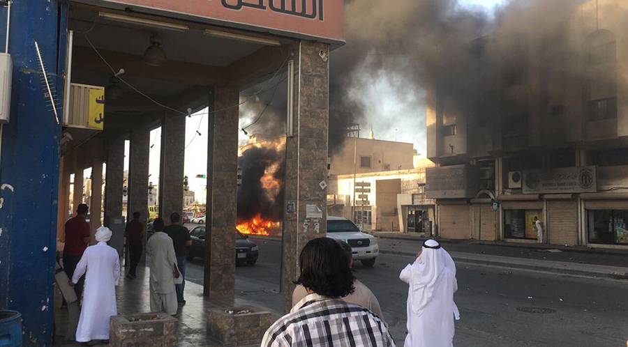 السعودية: قتيلان في انفجار سيارة محملة بالمتفجرات في القطيف
