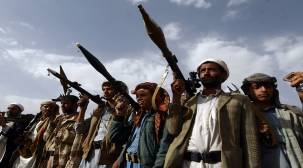 الحوثيون يعدمون شقيقين بالرصاص في مديرية دمت بالضالع أمام الأهالي