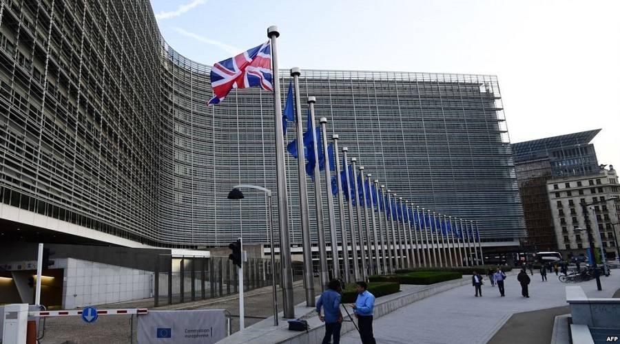 الاتحاد الأوروبي يتوقع تنفيذا سريعا لاتفاق ستوكهولم