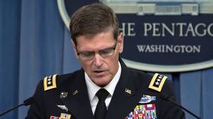 القيادة المركزية الأمريكية: واشنطن قلقة من تهديد مليشيا الحوثي للملاحة الدولية