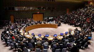 مجلس الأمن يعتمد مشروع بريطاني لتمديد بعثة الأمم المتحدة في الحديدة 6 أشهر