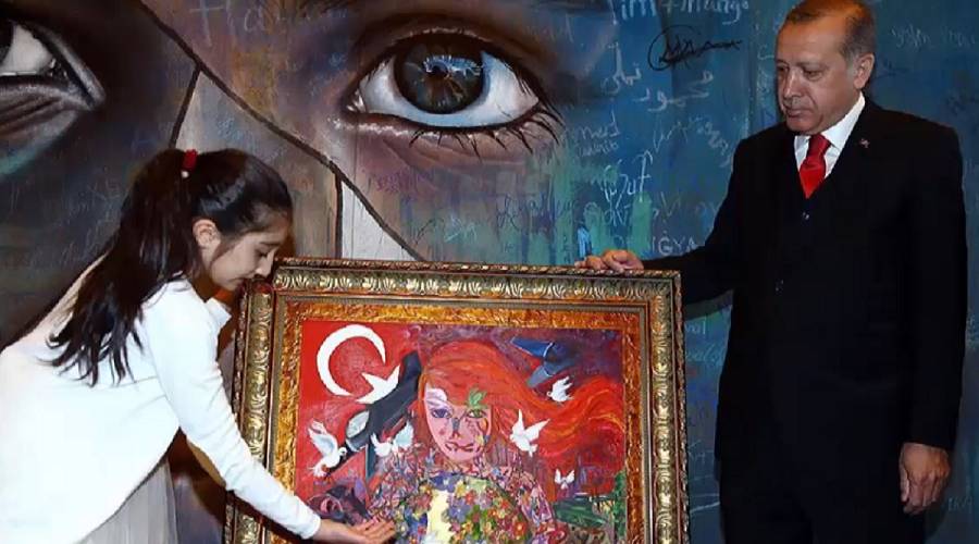 طفلة تركية تلتقي أردوغان 