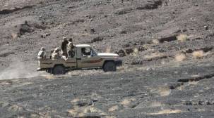 الجيش يعلن أسر قيادي مقرب من عبد الملك الحوثي و3 من مرافقيه بالضالع
