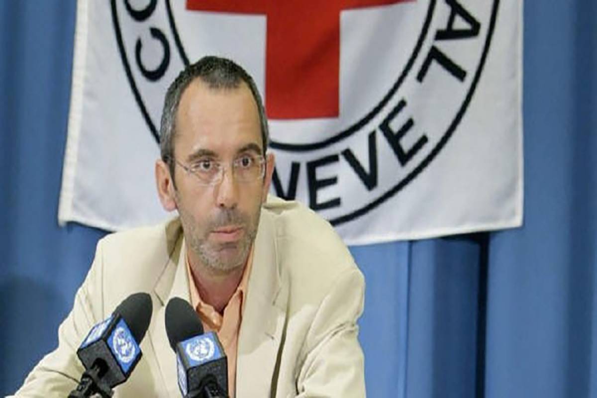 مؤتمر صحفي عقده دومينيك ستيلهارت، مدير عمليات اللجنة الدولية للصليب الأحمر، في جنيف -أرشيف