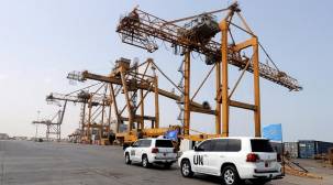 لوليسغارد: المظاهر العسكرية للحوثيين لم تبارح ميناء الحديدة