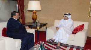ولد الشيخ يلتقي وزير الخارجية القطري