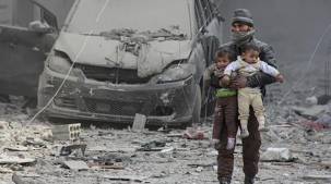 استشهاد أكثر من 50 مدنيا في مجزرة جديدة للنظام السوري في الغوطة الشرقية