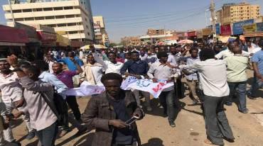 السودان.. اتساع دائرة الاحتجاجات جنوب وشمال الخرطوم