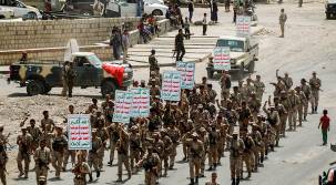 بين خطر الحوثي وإضعاف الشرعية.. هل نسي التحالف مهمته في اليمن؟
