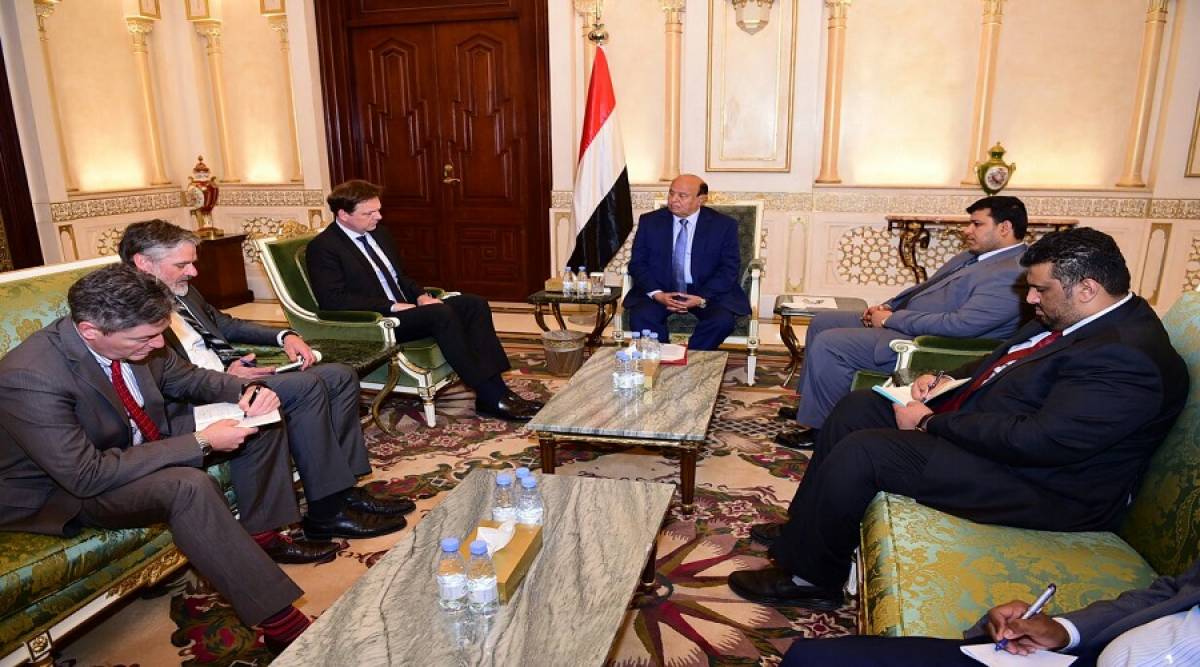 الرئيس هادي: الشعب اليمني لن يقبل بالتجربة الايرانية مهما واجه من تحديات والحرب لم تكن اختياره