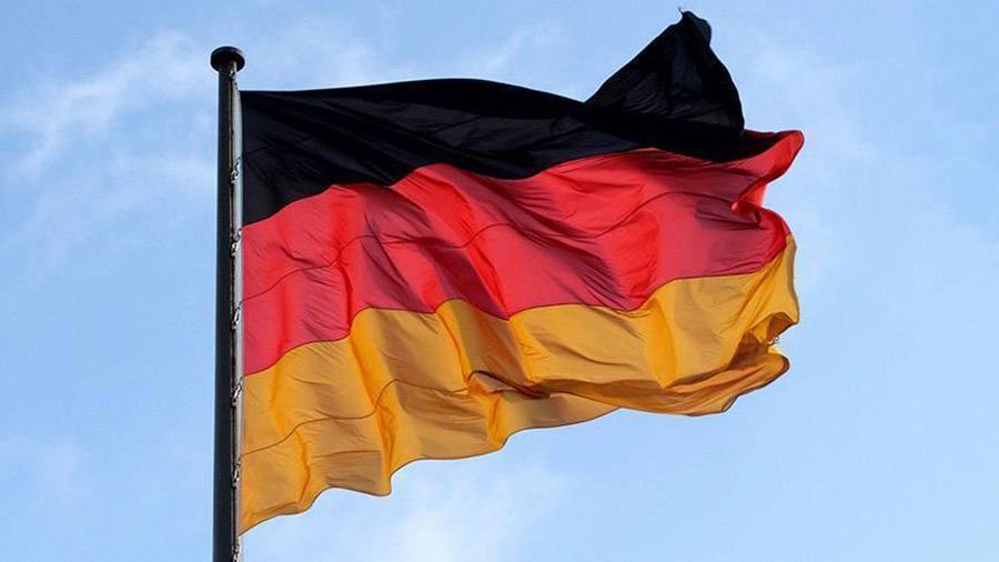 ألمانيا تعلن وقف توريد الأسلحة للسعودية