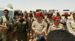 الحكومة تحول 56 مليار ريال يمني قيمة مرتبات الجيش لشهري يناير وفبراير