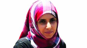 الناشطة رهام البدر والتي استشهدت بقذيفة أطلقتها مليشيا الحوثي في تعز 