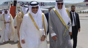 أمير الكويت يتسلم رد قطر على قائمة المطالب