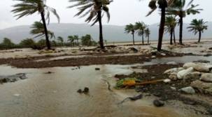 المهرة: تعليق العمل في منفذ صرفيت الحدودي مع عمان بسبب إعصار ميكونو