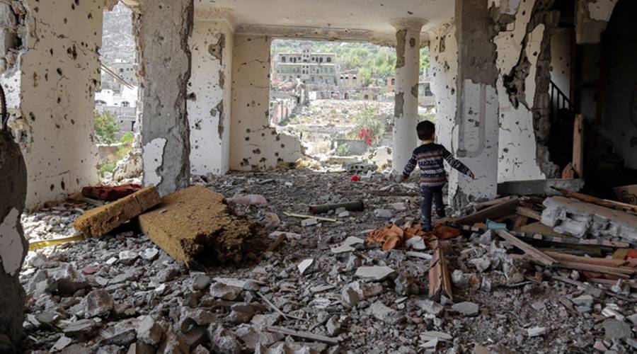 الصحة العالمية: ضحايا الحرب في اليمن بلغوا قرابة 10 آلاف قتيل و60 ألف جريح