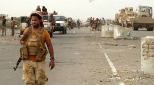 مصدر عسكري: 123 مسلحا حوثياً سلموا أنفسهم  خلال  معركة مطار الحديدة