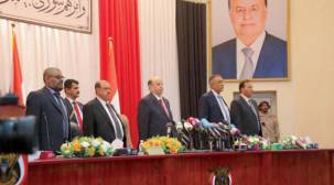 رئاسة البرلمان تطالب الرئيس هادي بمراجعة العلاقات مع التحالف
