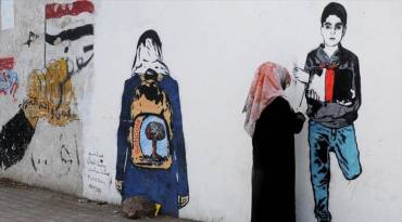 هيفاء سبيع .. فنانة يمنية تشكو للجدران مأساة شعبها