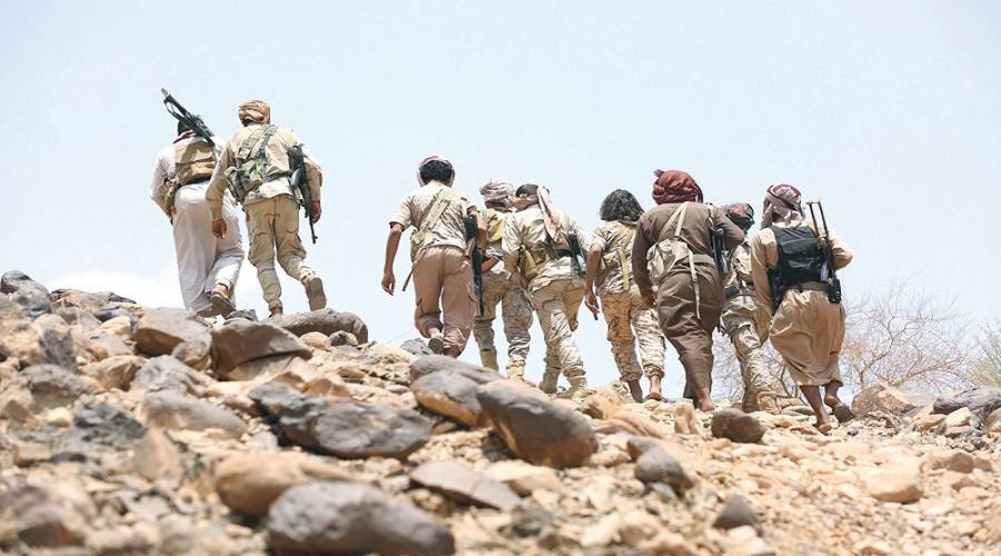 مقتل 10 ضباط في الجيش بغارة للتحالف على موقع عسكري بالجوف