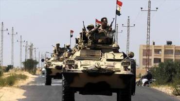 مقتل شرطي ومدني إثر استهداف قوة تأمين مصرف في سيناء بمصر