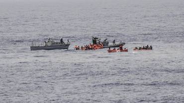 إسبانيا: إنقاذ 751 مهاجرا حاولوا عبور المتوسط من شمال إفريقيا