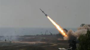 صاروخ باليستي جديد ضد الرياض.. هل يعجل بقرار الحسم العسكري في اليمن؟