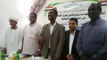 الزميل خالد قاسم يحصل على درجة الماجستير بامتياز في الصحافة