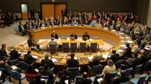 مجلس الأمن يبدي قلقه من أحداث عدن ويدعو للحفاظ على وحدة أراضي البلاد