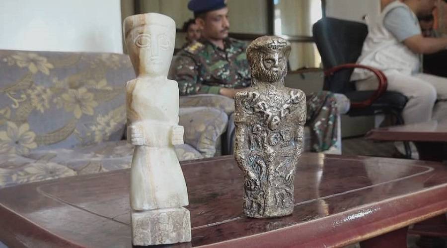 أمن مأرب يحبط عملية تهريب قطع أثرية نادرة إلى خارج اليمن